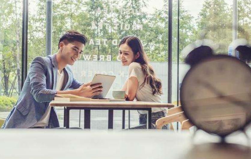 可以深交的好女人是哪种类型，让女人买单的男人值得深交吗