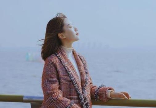 为什么感情越久越脆弱，感情脆弱的心理原因