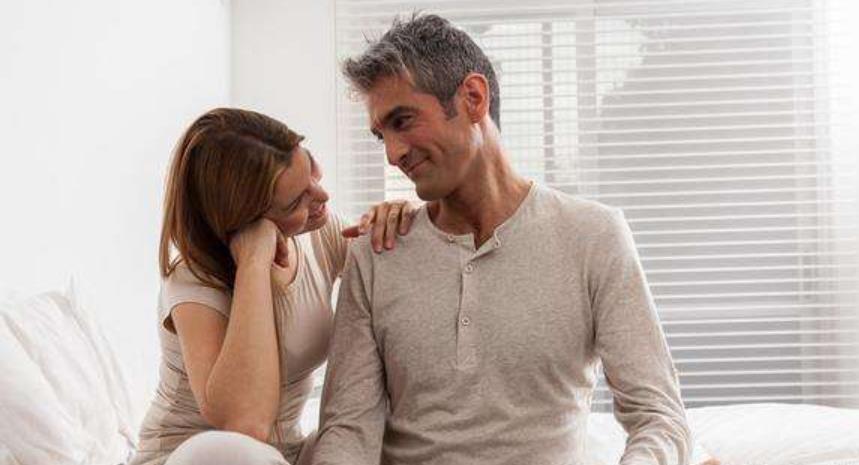 中年情人关系一般能维持多久，为什么中年男人会迷恋婚外的情人