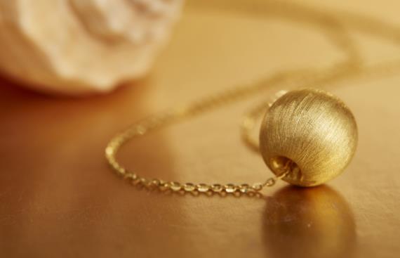 回避型真正不爱的表现，回避性格的人真的不会主动联系吗