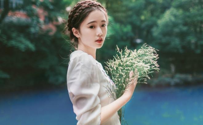 男人见到心爱女人表现,男人跟你撇清关系的表现