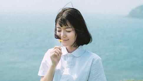 获得女生好感的小举动，一个女人让你越过红线的表现