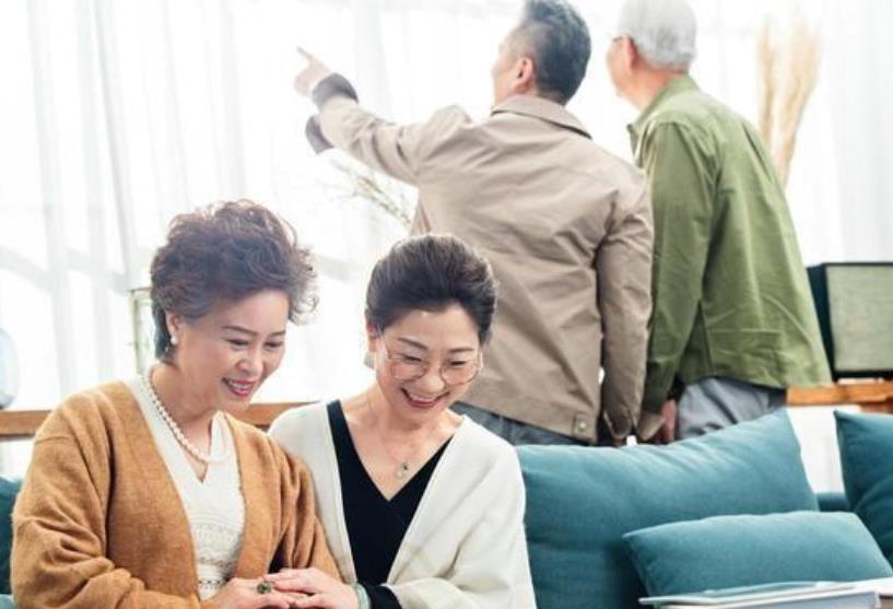 女人退休最忌讳的三个坎，女人退休后如何安排自己的生活