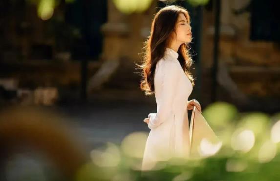 别人套你话的表现,怎么分辨别人是在套你话