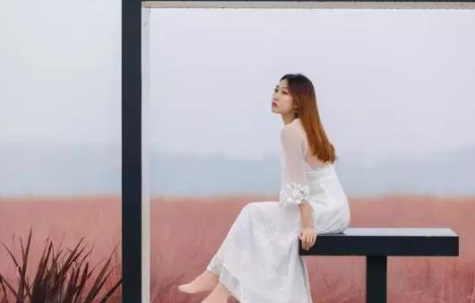 男人这三个姿势说明他有多爱你，男人这三个表现爱你深入骨髓