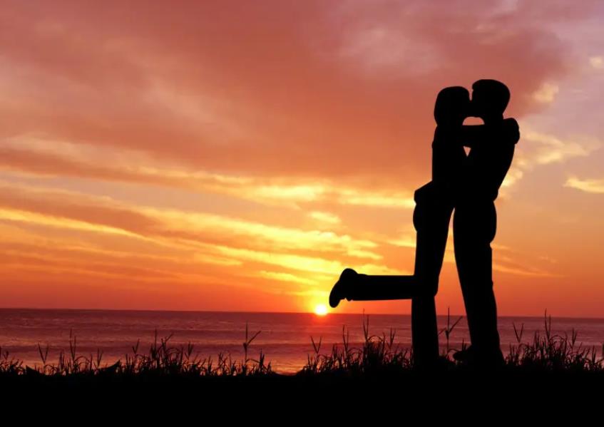 怎样征服一个女人的心,怎样哄一个女孩子开心