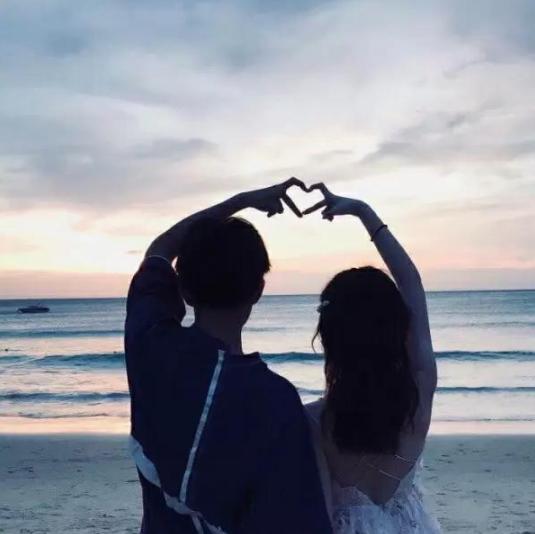 如何分辨真心还是玩玩，女生问我是真心还是玩玩怎么回