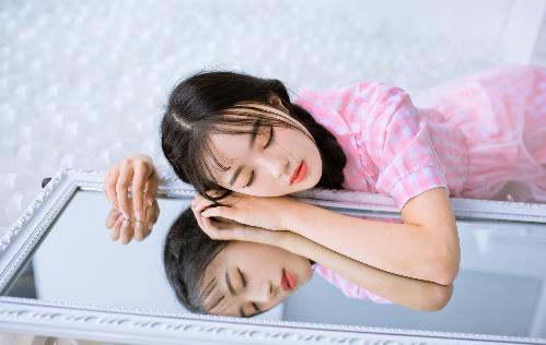 男人惯着女人的表现，男人惯着女人是爱她吗