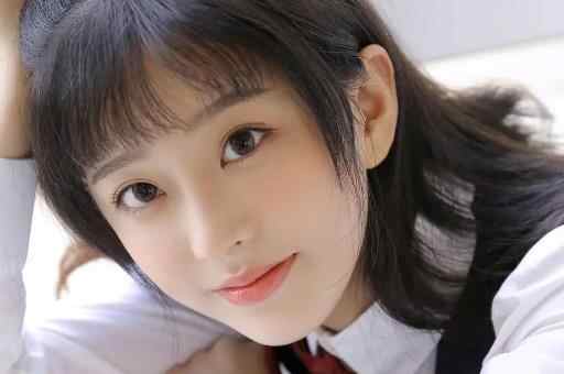 女孩问你喜欢谁怎么回，喜欢的女生问你喜欢谁怎么回答