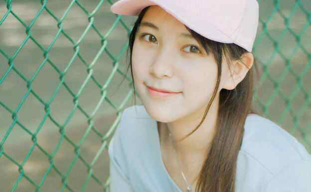 男人看女人的眼神分析,怎么解读男人看女人的眼神