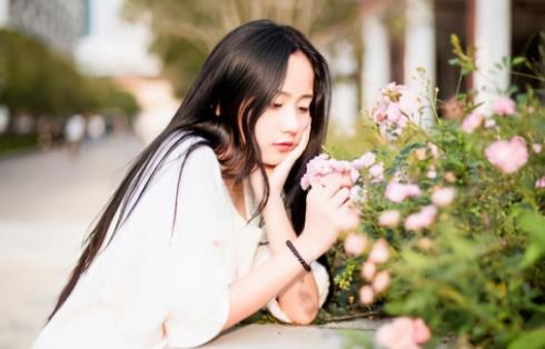 男人为什么怕女人粘人，为什么有的女人很粘男人