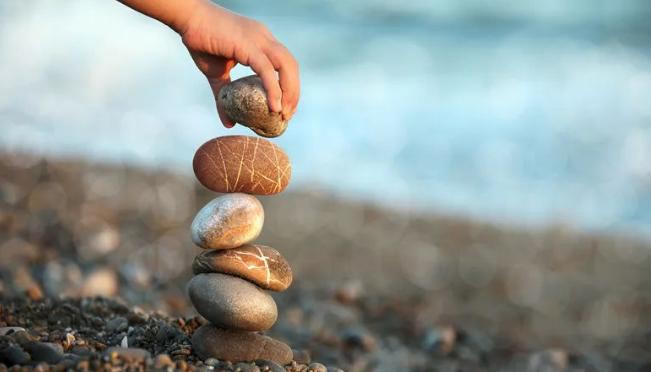 人生到了中年怎么赚钱,放下面子去赚钱才是成年人的格局