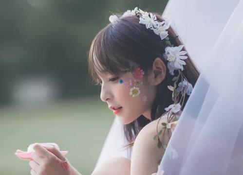 七十岁老男人喜欢什么样的女人，七十岁女人喜欢什么样的男人