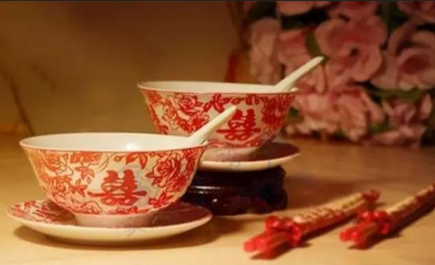 旧碗为什么不能扔,扔旧碗有什么讲究