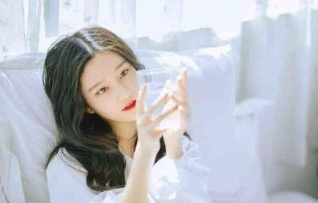 婚姻中女人不帮男人是啥想法,女人不帮老公说明什么