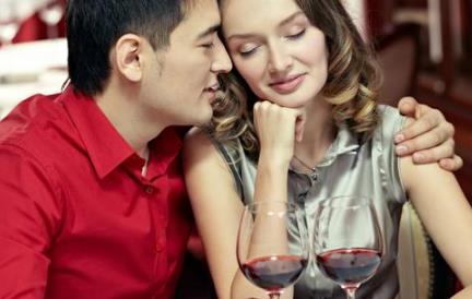 婚外情男女谁会吃亏，为什么说婚外情吃亏的是男人