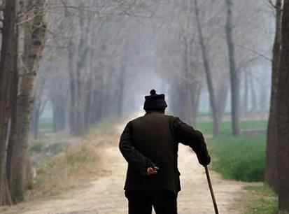 中年人如何对待父母,中年人怎么和父母相处