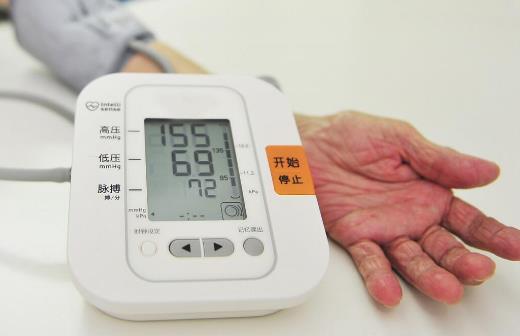 50岁女人实用礼物排行榜，70岁女人实用礼物排行