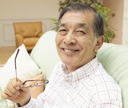 送70岁左右老人什么礼物好，夏天送老人什么礼物比较实用