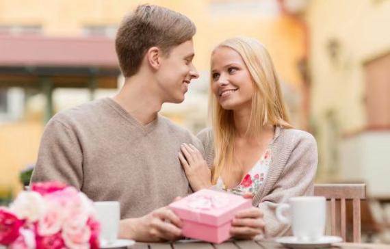 和老公聊什么促进感情，促进夫妻感情的3个话题