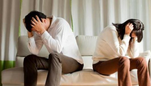 闪婚的女人是不矜持吗，女人愿意闪婚是不是因为非常爱