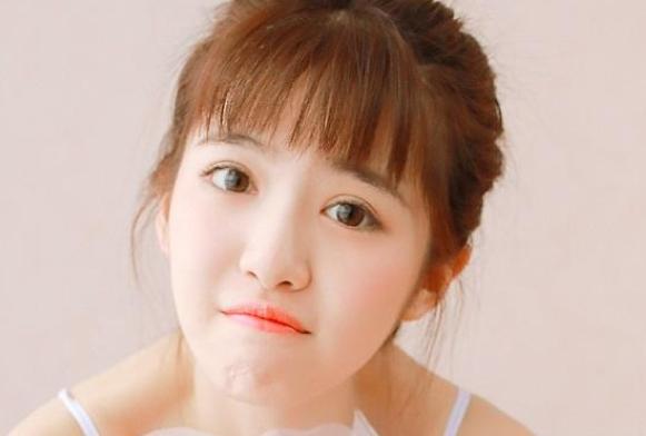 怎么判断女生心动了，女生对你心动的前兆