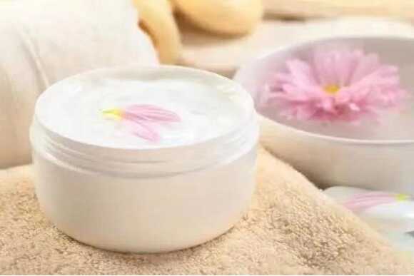 化妆品过期了怎么变废为宝，化妆品会过期吗