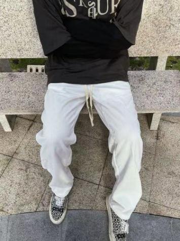 老年人的裤子有什么讲究，老年人不能穿哪种裤子