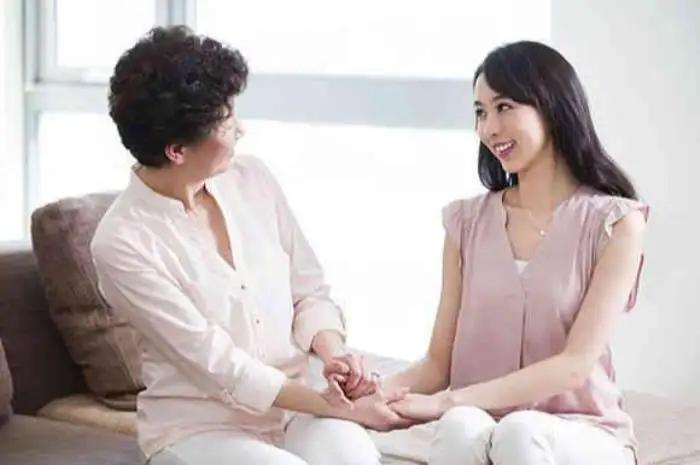 男人越爱你越想干4件事，女人越不乖男人越爱你上瘾