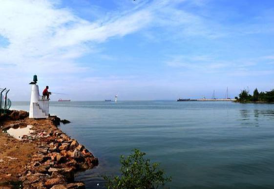 怎样挑选鱼竿，路亚鱼竿怎么选