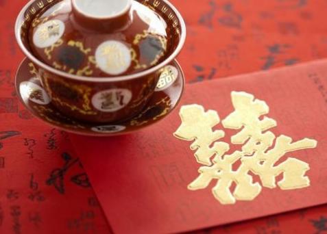 接亲要带六样东西，接亲男方准备哪八样东西