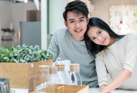 男人不晒老婆的原因，喜欢晒老婆的男人什么心理
