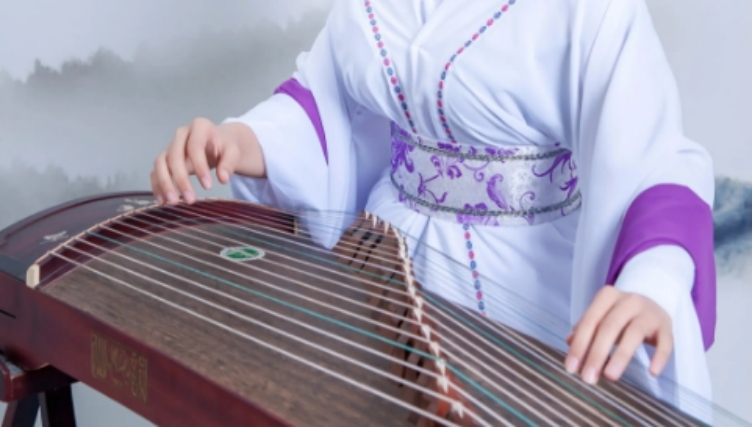 适合女性老人的乐器，什么乐器适合中老年女性