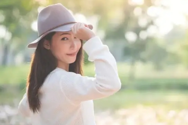 人品好三观正的女人特点，为什么说三观正的女人最有福气