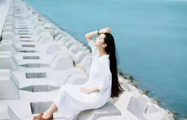 人品好三观正的女人特点，为什么说三观正的女人最有福气