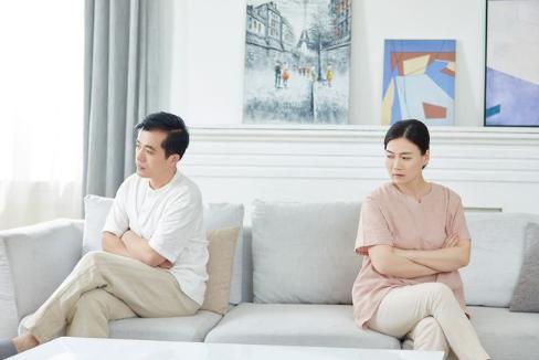 为什么中年夫妻两看生厌，中年夫妻两看生厌难逃3个原因