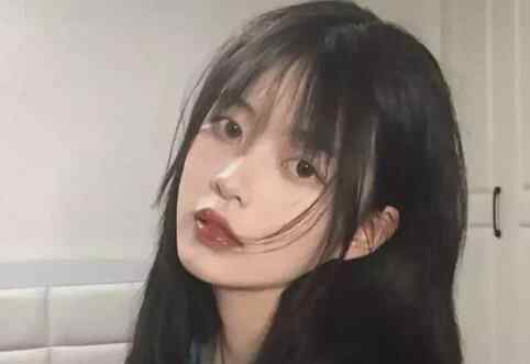 中年男人偏爱年轻女人的原因，为什么老男人喜欢年轻女人