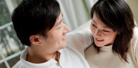 中年人如何拒绝小女生的好感，有家庭怎么拒绝别人的告白合适