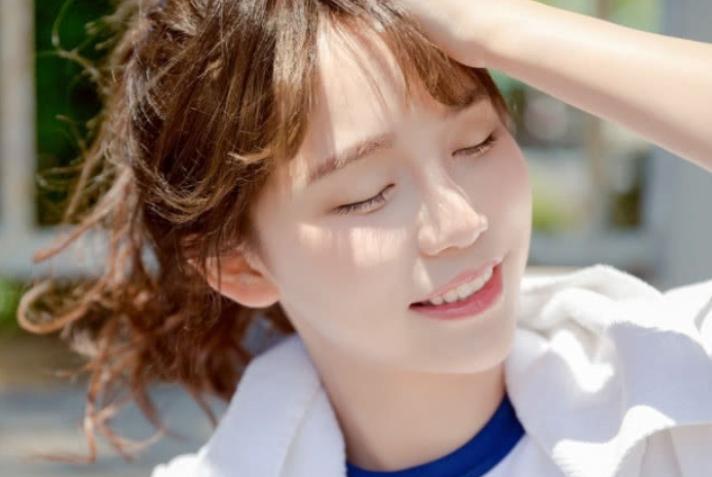 与女上司接吻后怎么相处，娶了女上司是什么感觉