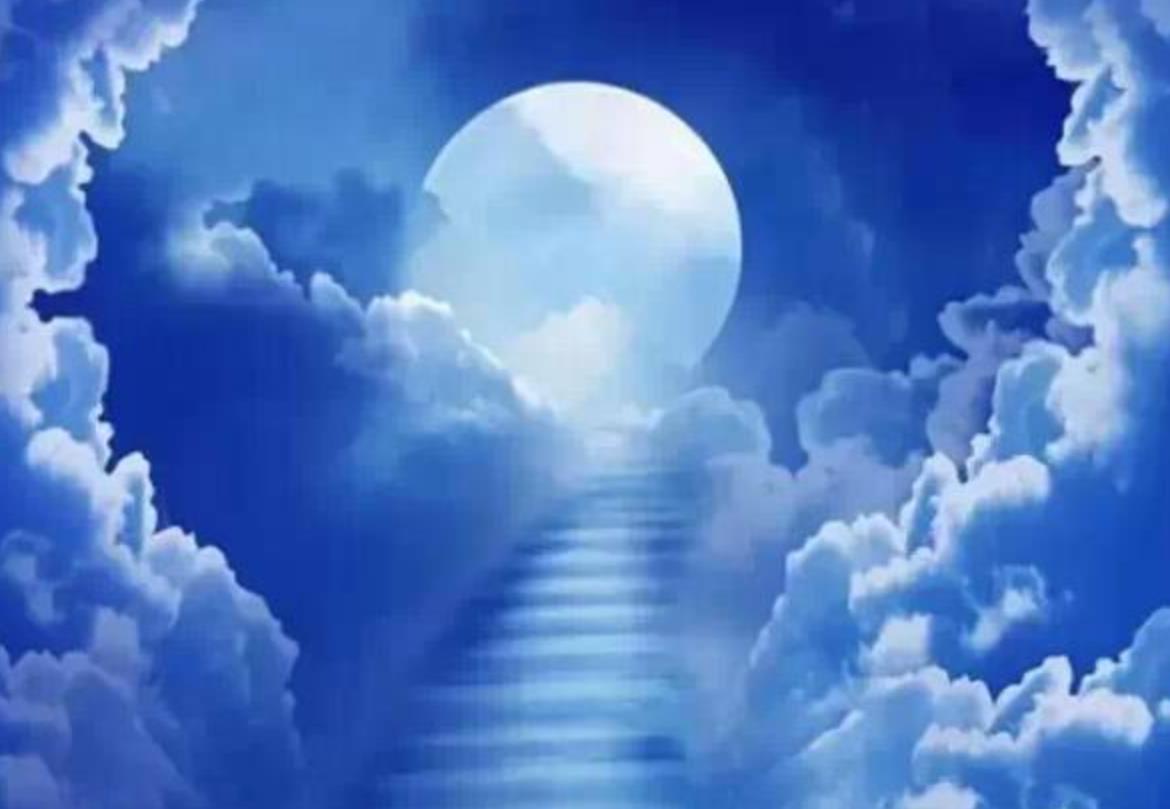 人死后有灵魂存在吗，死人在天上能看到活人吗