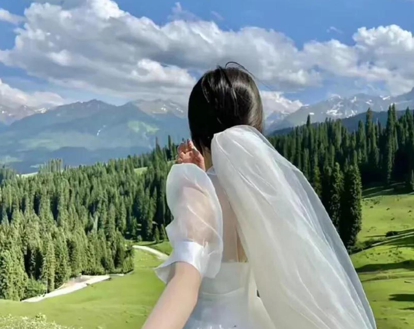 当开始思考谈论青春的时候，青春已经悄然流逝