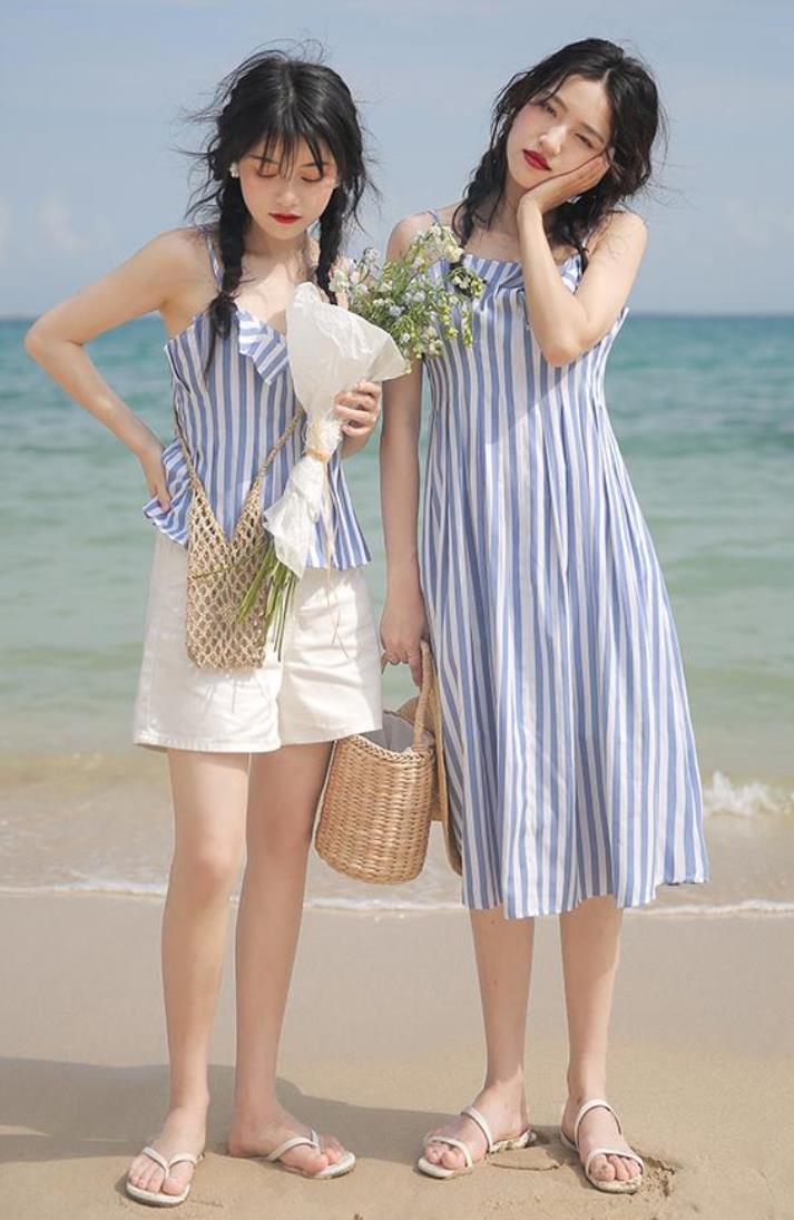 女性正面站立图片集
