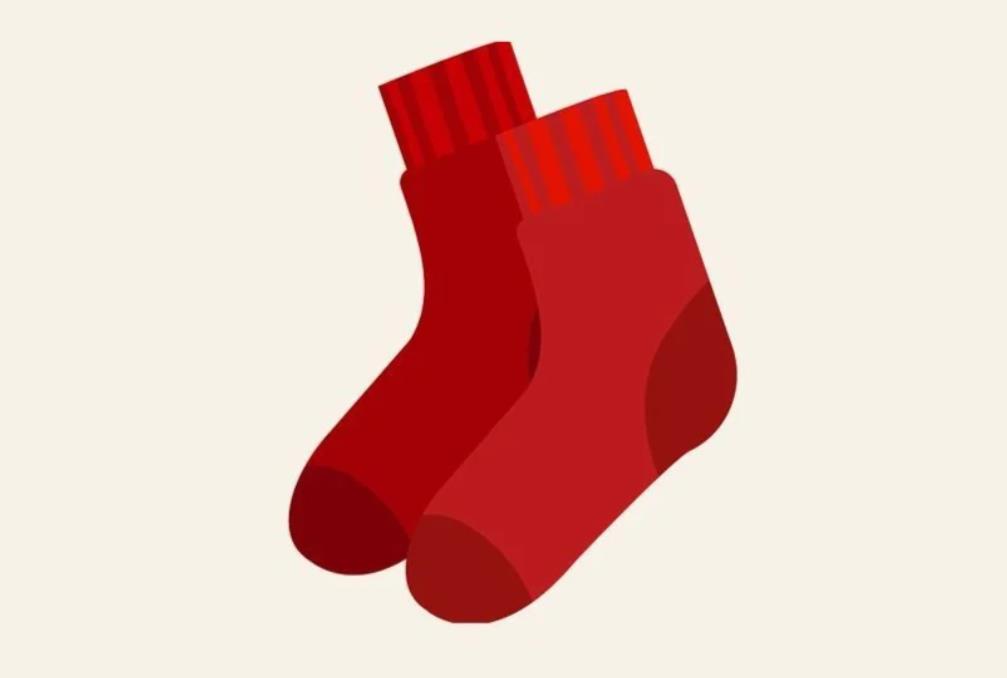 穿袜子睡觉到底好不好,晚上穿袜子睡觉对身体好不好