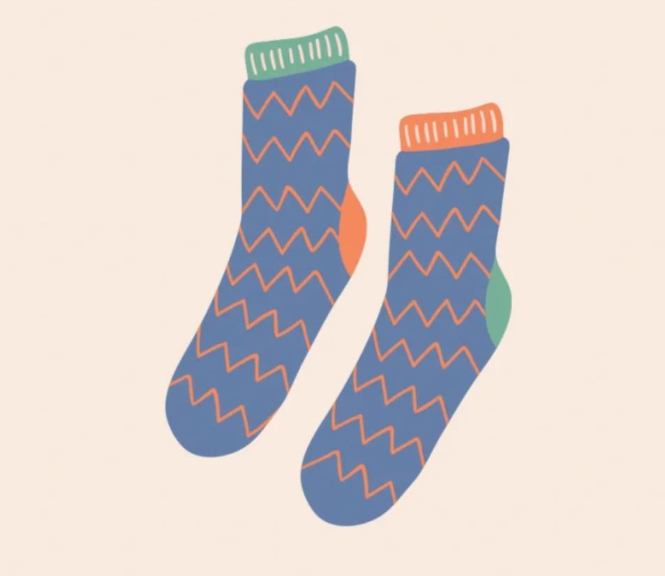 穿袜子睡觉到底好不好,晚上穿袜子睡觉对身体好不好