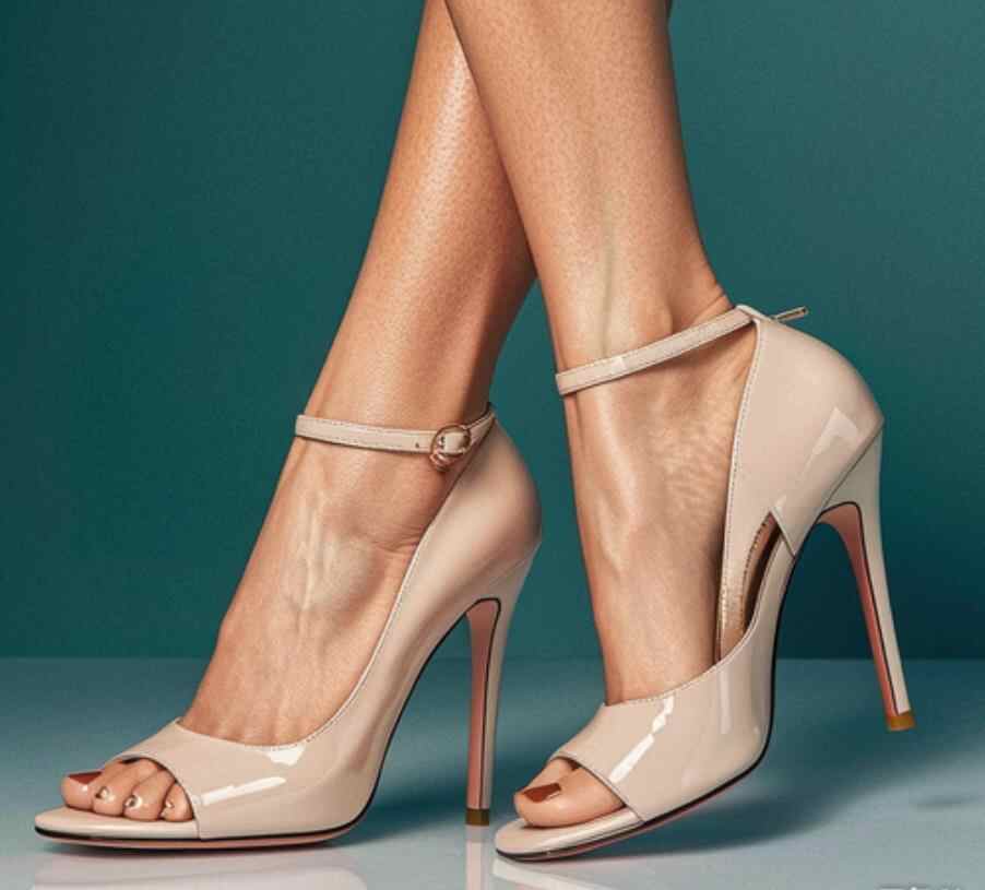 最好看脚型的图片,最好看的脚型是哪种