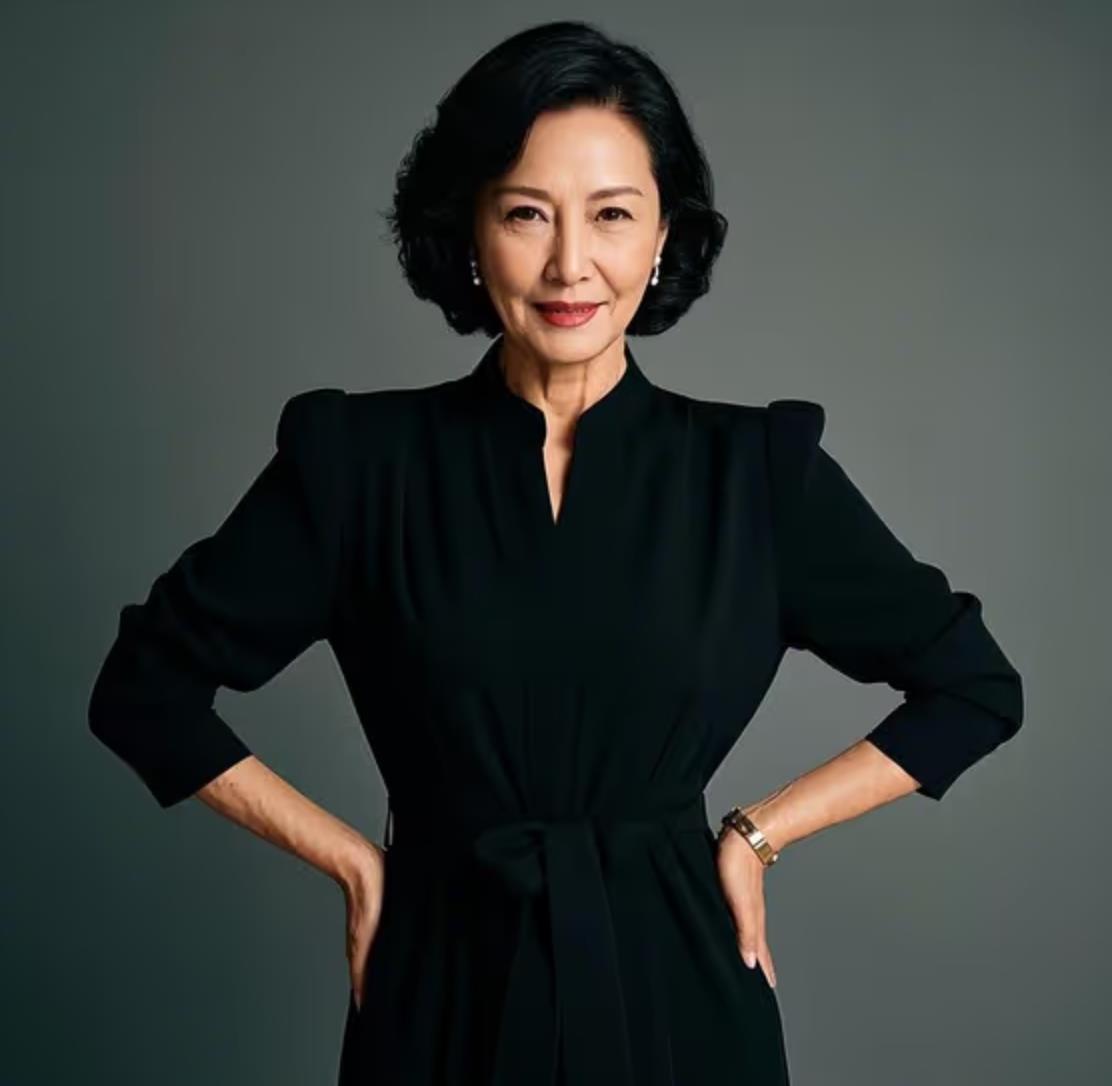 中年女人适合穿什么颜色的衣服