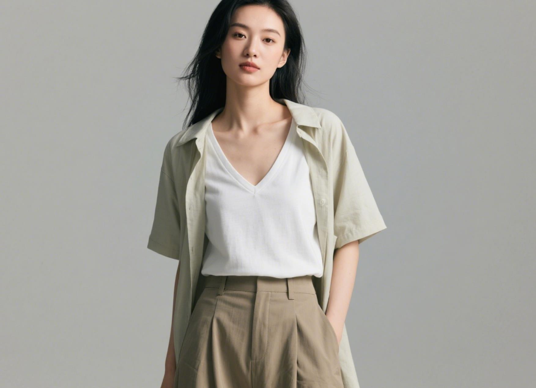 胸特大的女人夏天适合穿什么衣服