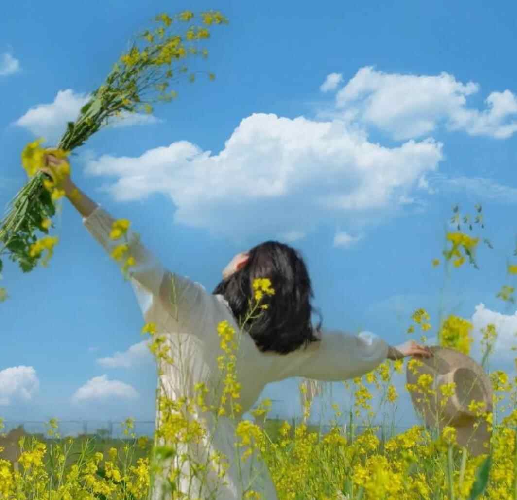 女人对一个人有好感时有何表现