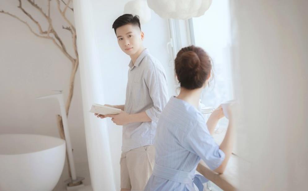 有哪些习惯说明男人心里有别的女人