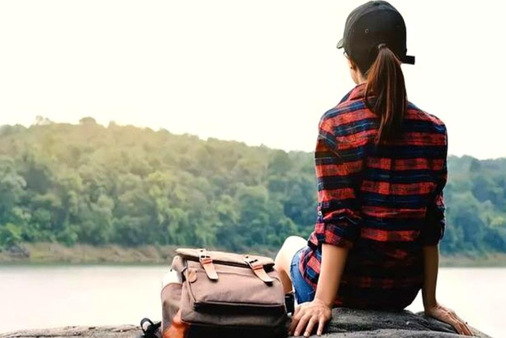 如果一个人不再联系自己了该怎么办